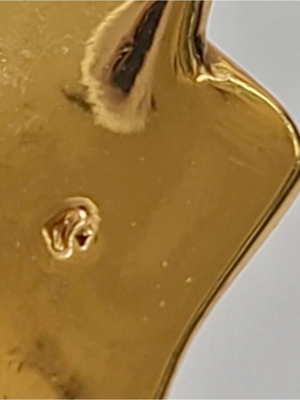 Kate Spade Classic Enamel Cream Flower Crystal Stud Earrings Gold Tone - Picture 4 of 5